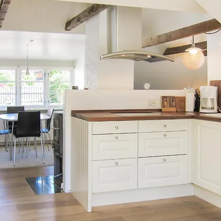 2 Bedroom In Gudhjem