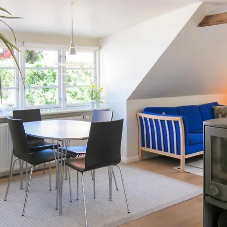 2 Bedroom In * Gudhjem